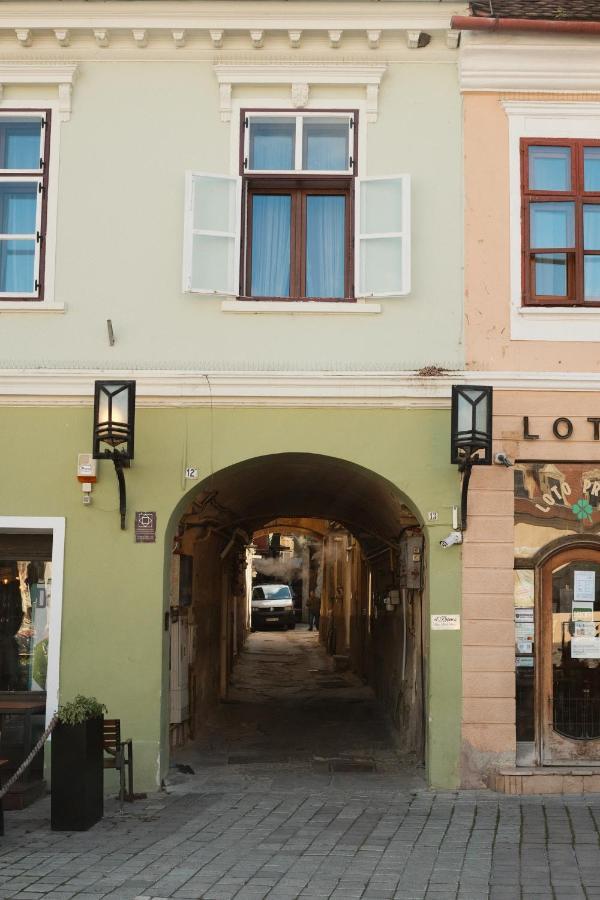 Cozee Studio - In Inima Brasovului Exteriér fotografie